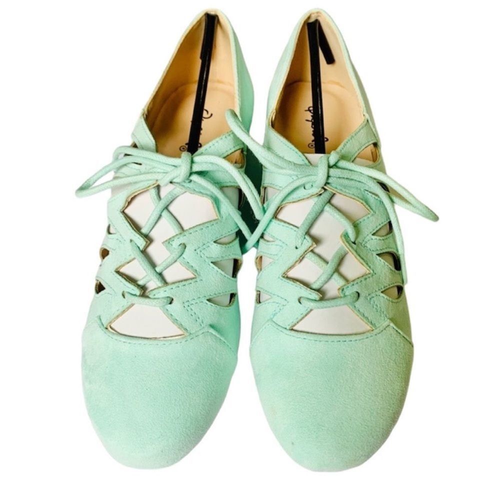 Qupid Oliver-07 Cut Out Lace Up Low Heel Shoes Vegan Suede Menthol Green Oxford